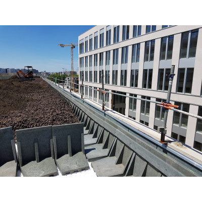 L-Steine aus Recycling-Kunststoff