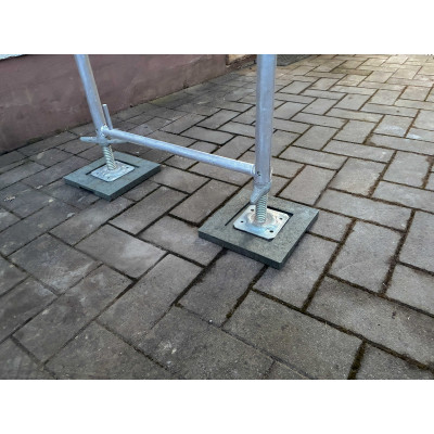 Gerüstunterlage  Unterlegplatte / Lastverteilplatte
