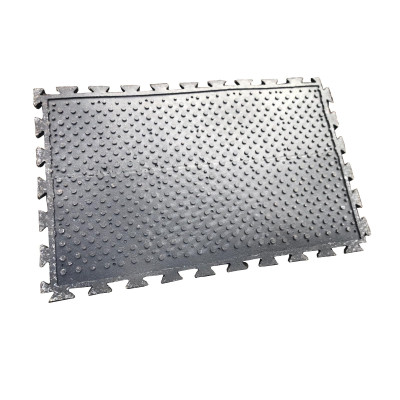 Stallmatte 20 mm aus Vollgummi – Puzzlematte für Pferdebox & Kuhstall