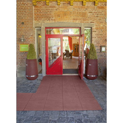 Stallplatte 50 x 50 x 4 cm, rotbraun